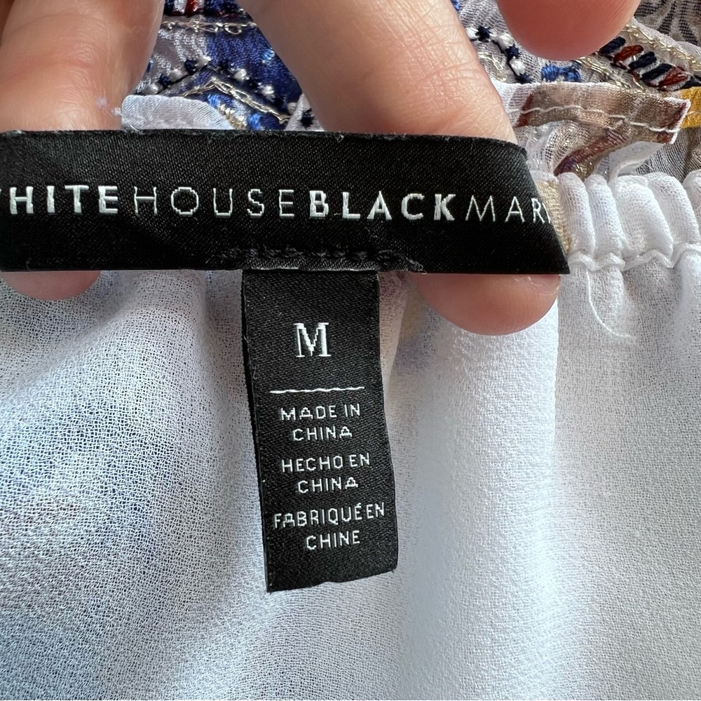 ⭐️ White House Black Market Off-The-Shoulder Printed Embroidered Top MEDIUM - Picture 4 of 9